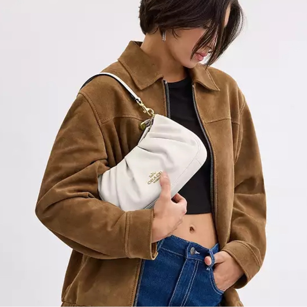 Teri Shoulder Bag With Ruching - Picture 3 of 6